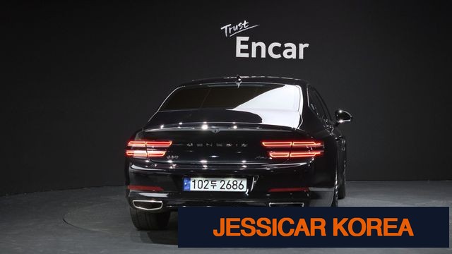 2023 Genesis G80 (RG3) - Thumbnail 2
