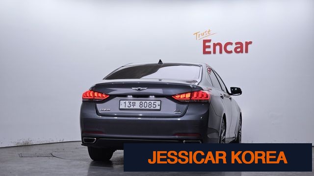 2015 Hyundai Genesis DH - Thumbnail 14
