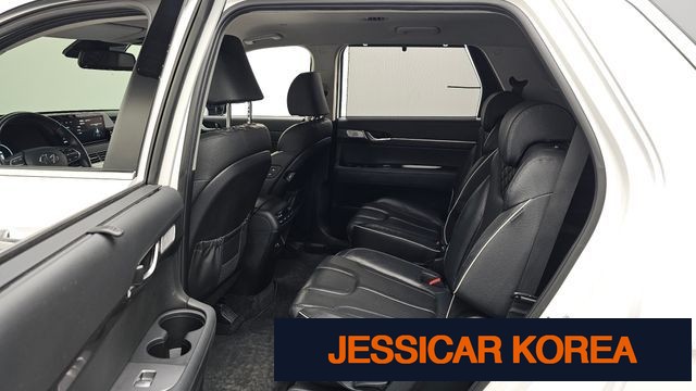 2022 Hyundai Palisade - Thumbnail 2