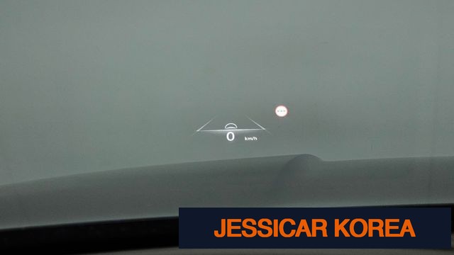 2022 Genesis GV80 - Thumbnail 2