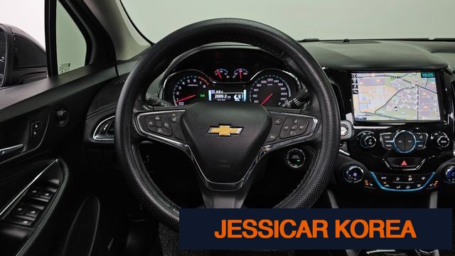 2017 Chevrolet All New Cruise - Thumbnail 10