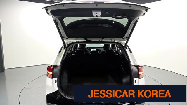 2023 Kia Sportage 5th Gen - Thumbnail 9