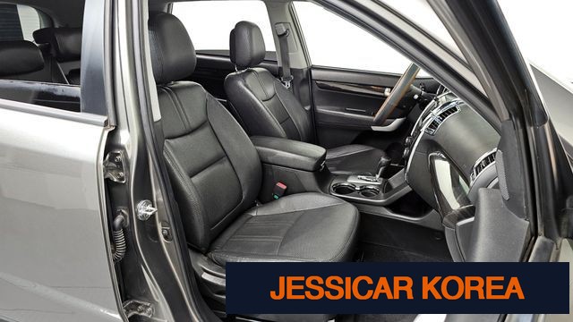 2011 Kia Sorento R - Thumbnail 3