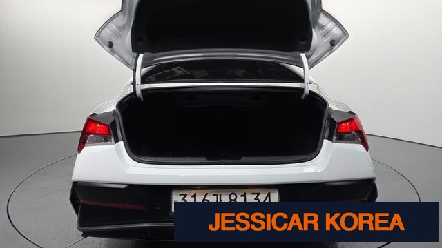 2024 Hyundai The New Avante (CN7) - Thumbnail 9