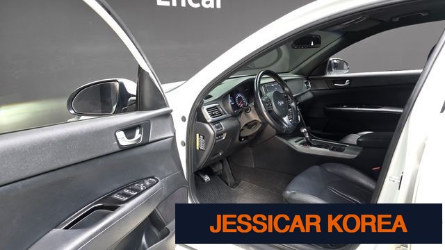 2017 Kia K5 2nd generation - Thumbnail 8
