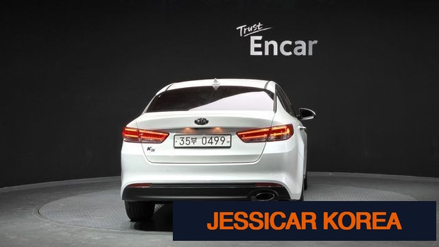 2017 Kia K5 2nd generation - Thumbnail 18