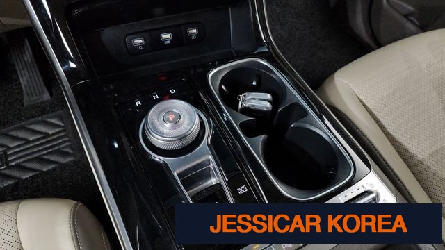 2022 Kia Carnival 4th Gen - Thumbnail 3