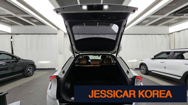 2023 Kia EV6 - Thumbnail 19
