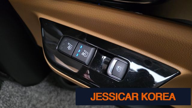 2022 Kia Carnival 4th Gen - Thumbnail 4