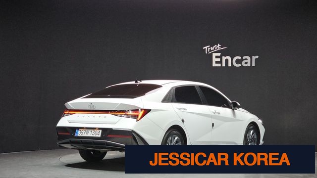 2025 Hyundai The New Avante (CN7) - Thumbnail 14