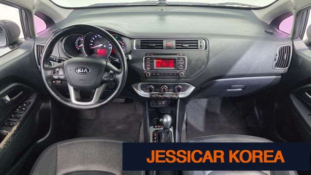 2016 Kia The New Pride - Thumbnail 3