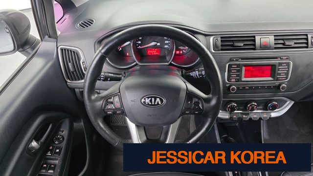 2016 Kia The New Pride - Thumbnail 17