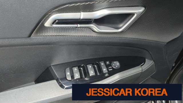 2022 Kia Sportage 5th Gen - Thumbnail 18