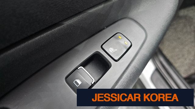 2021 Hyundai The New Santa Fe - Thumbnail 3