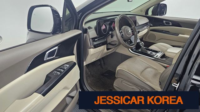 2021 Kia Carnival 4th Gen - Thumbnail 9