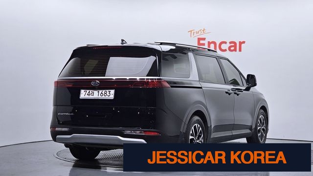 2021 Kia Carnival 4th Gen - Thumbnail 18