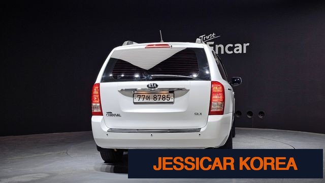 2014 Kia Carnival R - Thumbnail 10