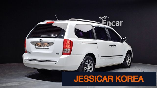 2014 Kia Carnival R - Thumbnail 18