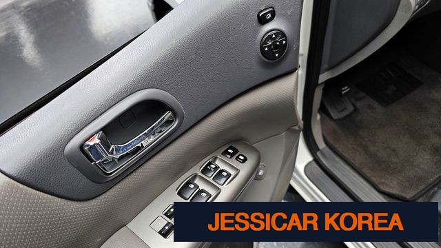 2014 Kia Carnival R - Thumbnail 19