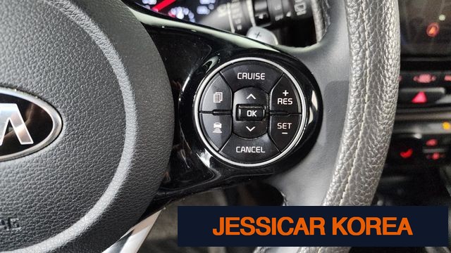 2019 Kia soul booster - Thumbnail 8