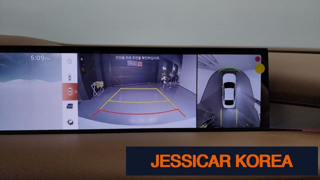 2025 Genesis G80 (RG3) - Thumbnail 2