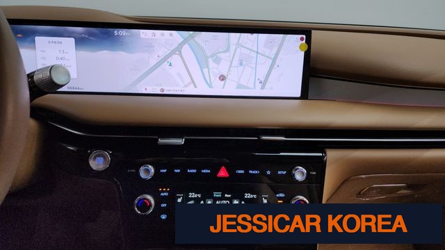 2025 Genesis G80 (RG3) - Thumbnail 19
