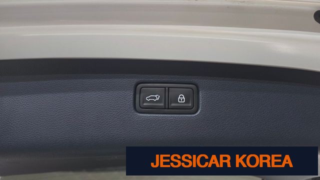 2020 Genesis GV80 - Thumbnail 18