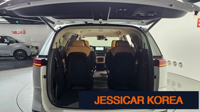 2023 Kia Carnival 4th Gen - Thumbnail 17