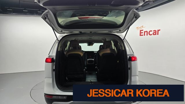 2023 Kia Carnival 4th Gen - Thumbnail 9
