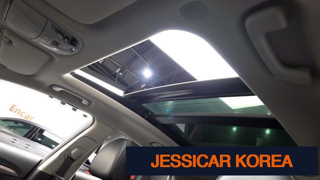 2012 Hyundai i40 saloon - Thumbnail 10