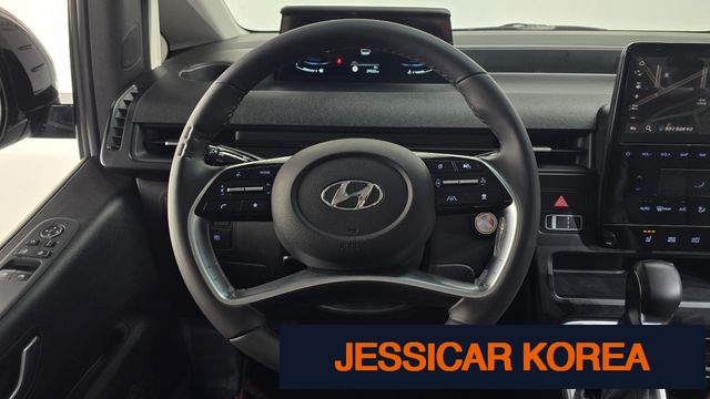 2022 Hyundai Staria - Thumbnail 18