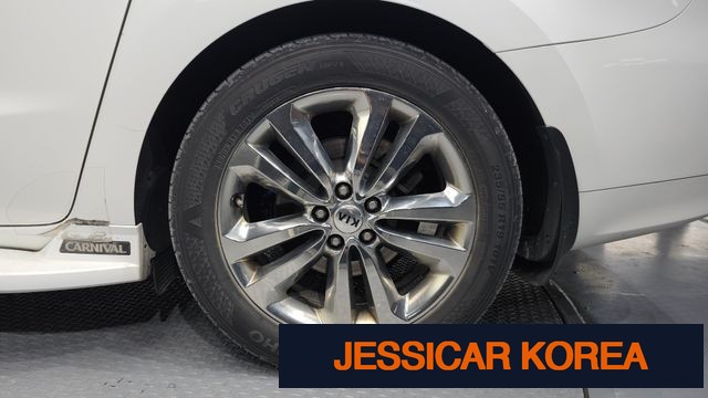 2016 Kia All New Carnival - Thumbnail 15