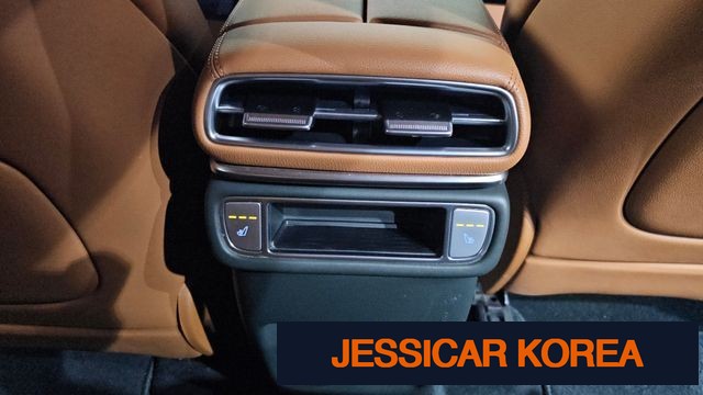 2024 Genesis GV80 - Thumbnail 18