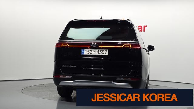 2021 Kia Carnival 4th Gen - Thumbnail 9