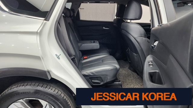 2023 Hyundai The New Santa Fe - Thumbnail 7