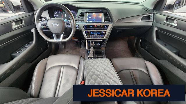 2017 Hyundai LF Sonata - Thumbnail 6