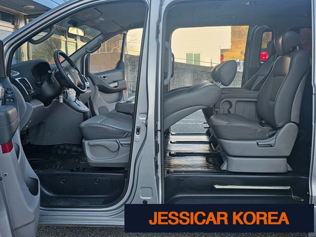2011 Hyundai Grand Starex - Thumbnail 7