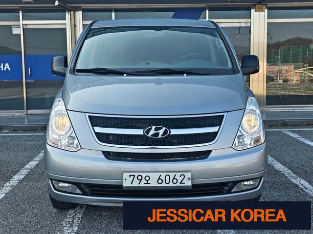2011 Hyundai Grand Starex - Thumbnail 10