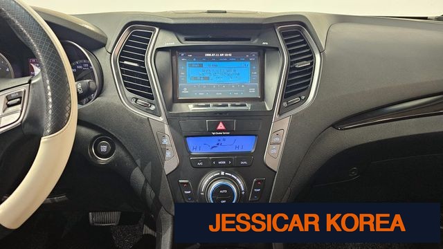 2013 Hyundai Santa Fe DM - Thumbnail 14