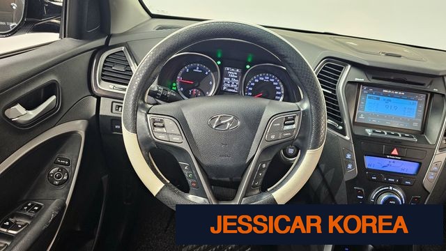 2013 Hyundai Santa Fe DM - Thumbnail 19