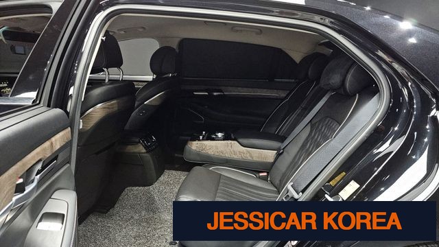 2020 Genesis G90 - Thumbnail 8