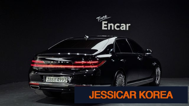 2020 Genesis G90 - Thumbnail 11