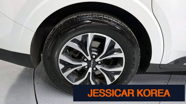 2022 Kia Carnival 4th Gen - Thumbnail 9