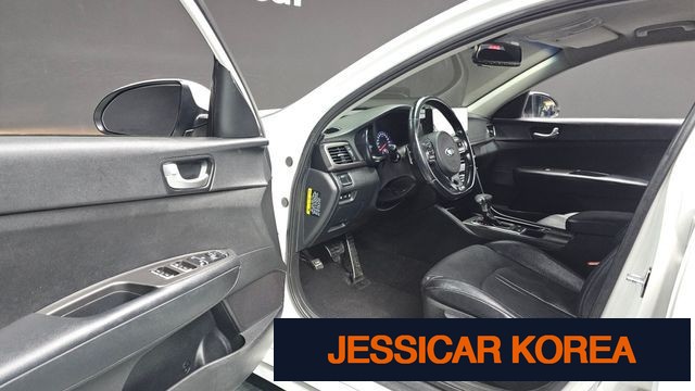 2016 Kia K5 2nd generation - Thumbnail 8