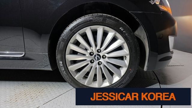 2014 Hyundai Equus (new model) - Thumbnail 17