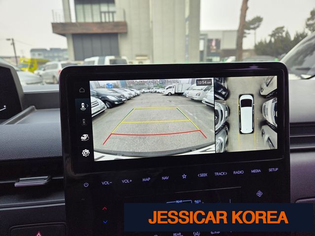 2025 Hyundai Staria - Thumbnail 15