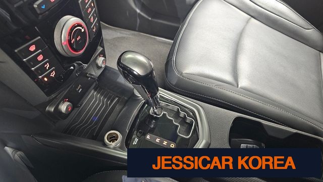 2018 KG Mobility tivoli armor - Thumbnail 2
