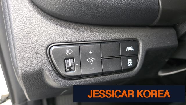 2023 Kia Seltos - Thumbnail 6