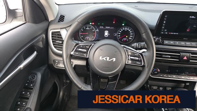 2023 Kia Seltos - Thumbnail 14