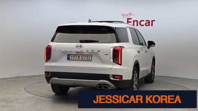 2022 Hyundai Palisade - Thumbnail 9